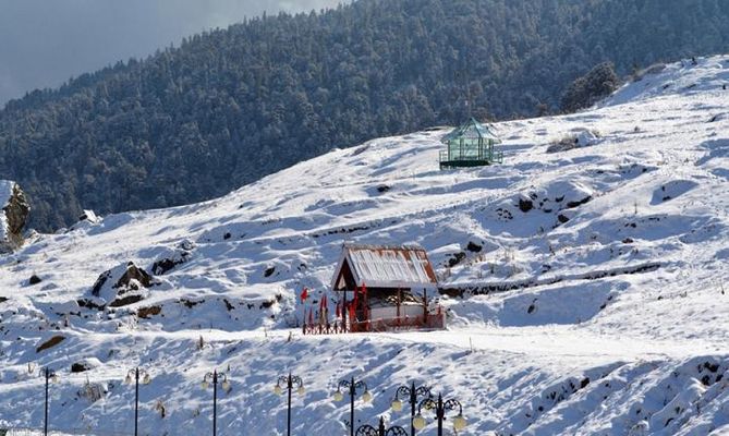 1467699976_2auli 3.jpg